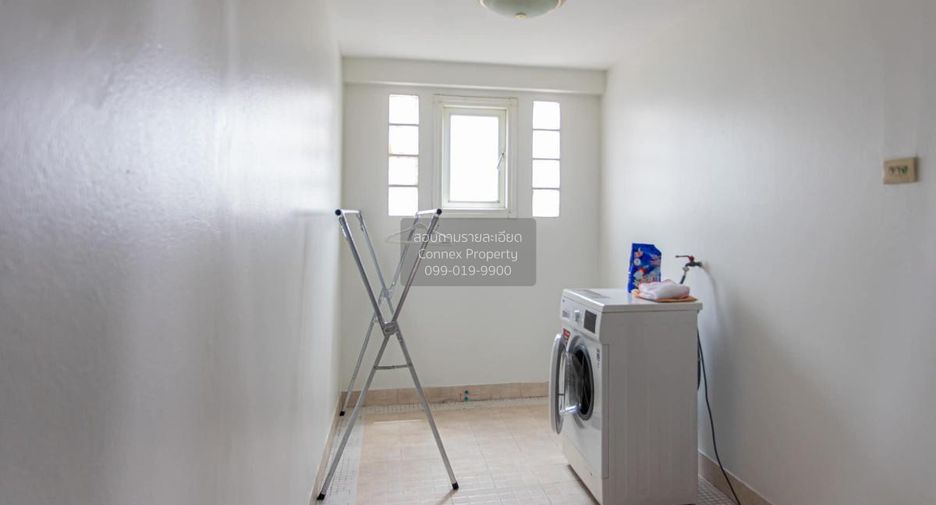 Villa zur Miete mit 5 Zimmer in Din Daeng, Bangkok