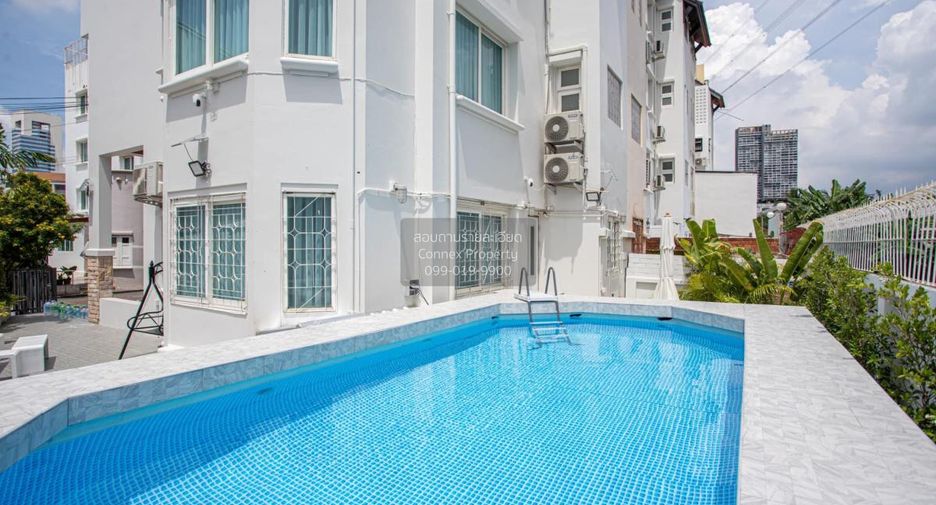 Villa zur Miete mit 5 Zimmer in Din Daeng, Bangkok