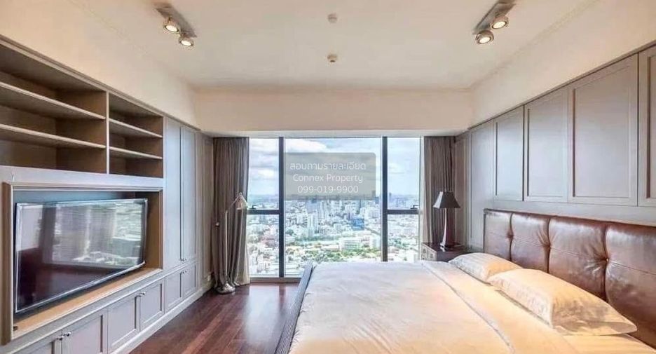 For rent 4 bedrooms condo in Sathon, Bangkok