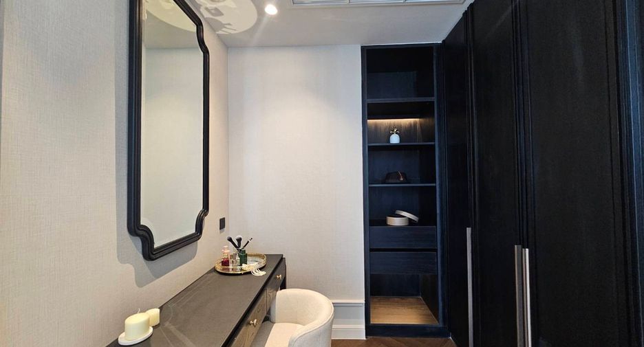 Wohnung zur Miete mit 2 Zimmer in Khlong Toei, Bangkok