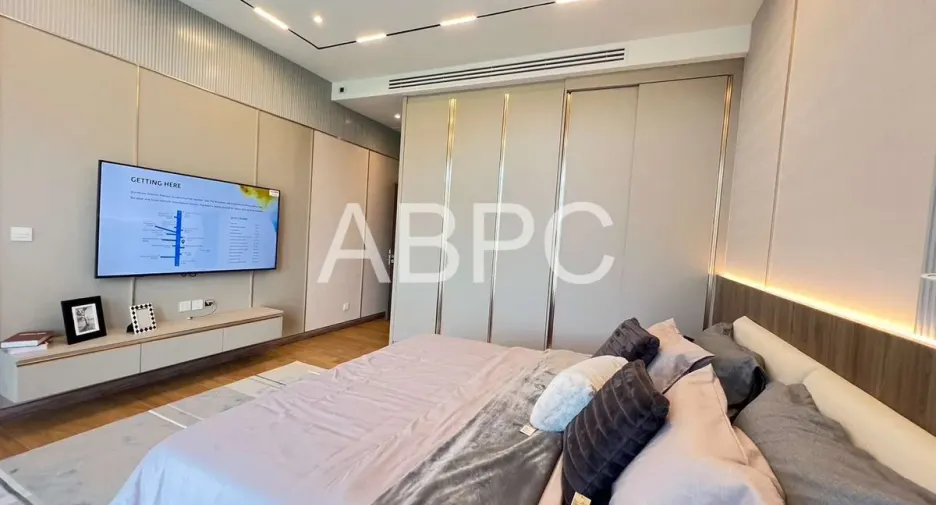 For sale 4 bedrooms house in Mueang Rayong, Rayong