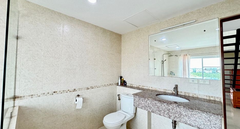 À vendre 3 chambres condo à Bang Lamung, Chonburi