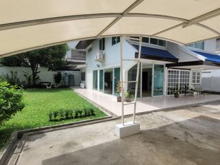 出租 3 卧室 独立屋 在 Khlong Toei, 曼谷