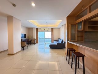 Wohnung zur Miete mit 3 Zimmer in Sathon, Bangkok