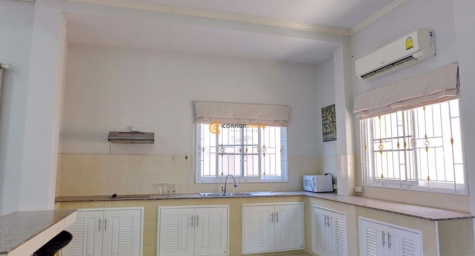 出租 和 出售 2 卧室 独立屋 在 Sattahip, Chon Buri