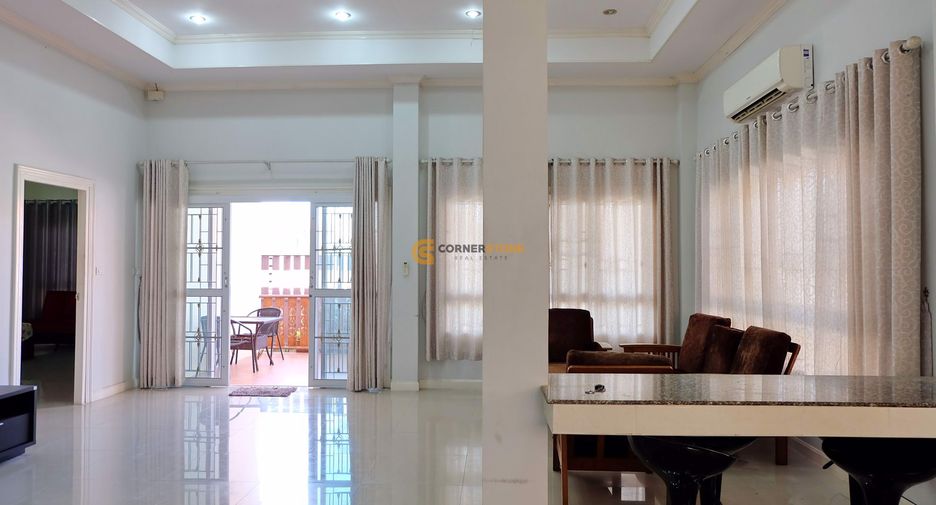 出租 和 出售 2 卧室 独立屋 在 Sattahip, Chon Buri
