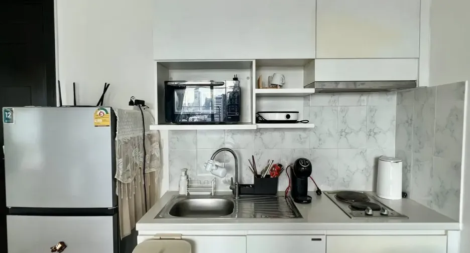 For rent 1 bed condo in Watthana, Bangkok