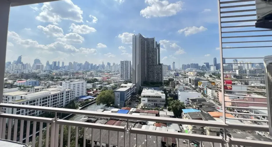 For rent 1 bed condo in Watthana, Bangkok
