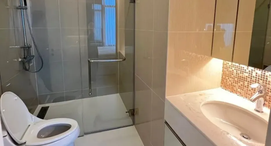 Wohnung zur Miete mit 3 Zimmer in Watthana, Bangkok