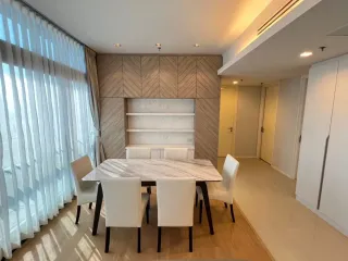 For rent 3 bedrooms condo in Watthana, Bangkok