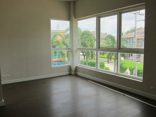 For sale 3 bedrooms house in Khlong Sam Wa, Bangkok