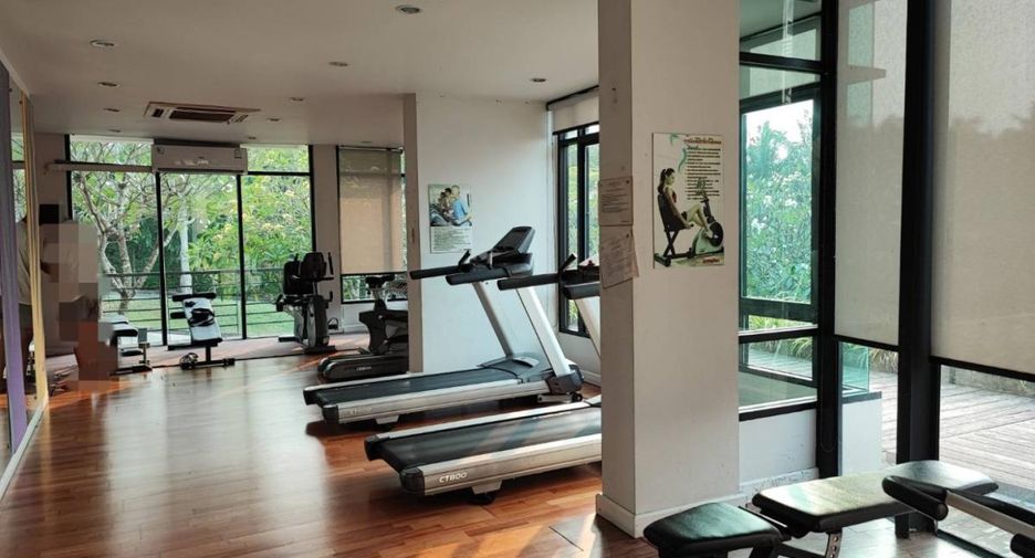 Condo en venta de 1 habitaciones en Si Racha, Chonburi