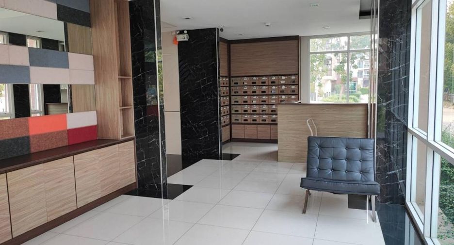 Condo en venta de 1 habitaciones en Si Racha, Chonburi
