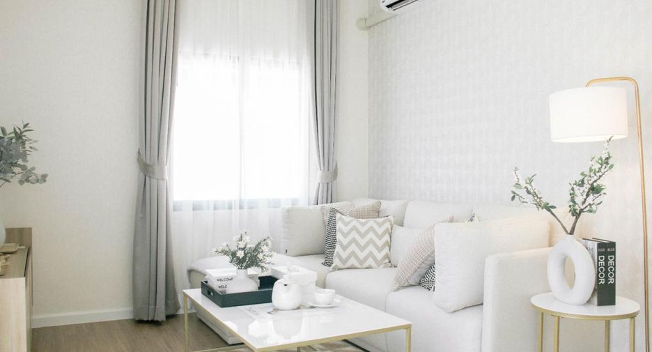 For sale 4 bedrooms house in Bang Lamung, Chonburi