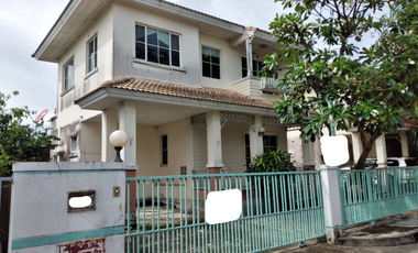 For sale 3 bedrooms house in Lat Krabang, Bangkok
