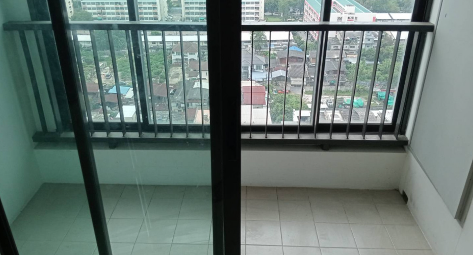 For sale 1 bed condo in Thon Buri, Bangkok