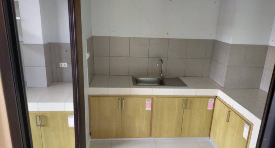 For sale 3 bedrooms house in Khlong Luang, Pathum Thani