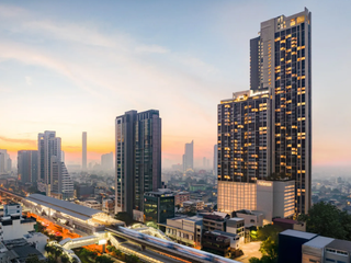 For sale 2 bedrooms condo in Khlong San, Bangkok