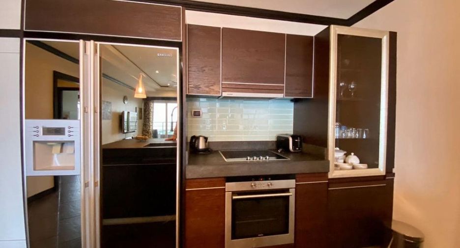 For sale 2 bedrooms condo in Pratumnak, Pattaya