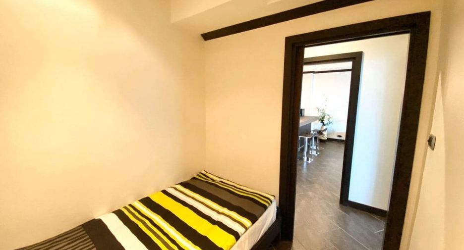 For sale 2 bedrooms condo in Pratumnak, Pattaya