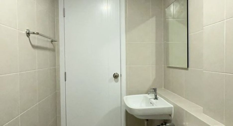 Condo en alquiler de 1 habitaciones en Bang Lamung, Chonburi