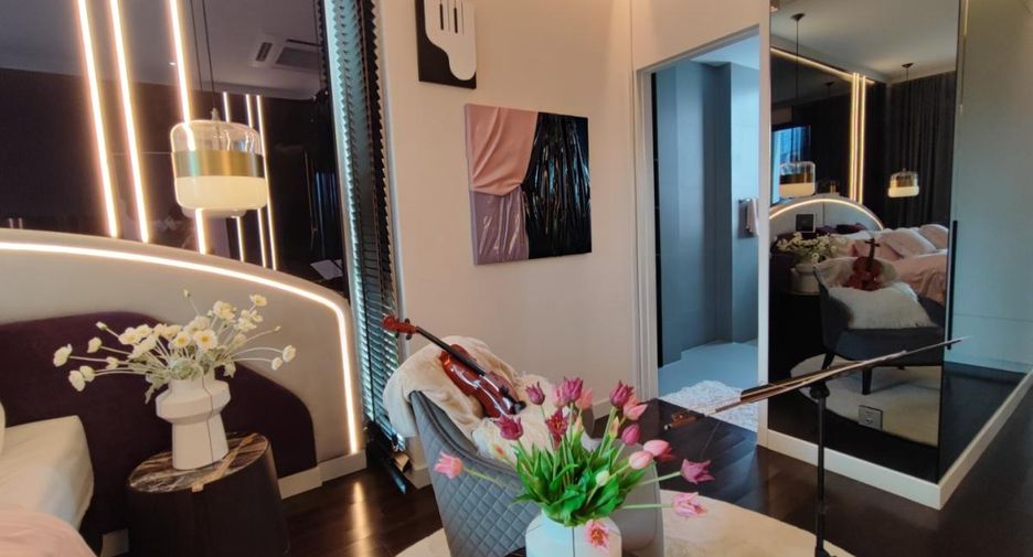 For sale 5 bedrooms house in Bang Na, Bangkok