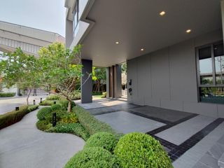 For sale 5 bedrooms house in Bang Na, Bangkok