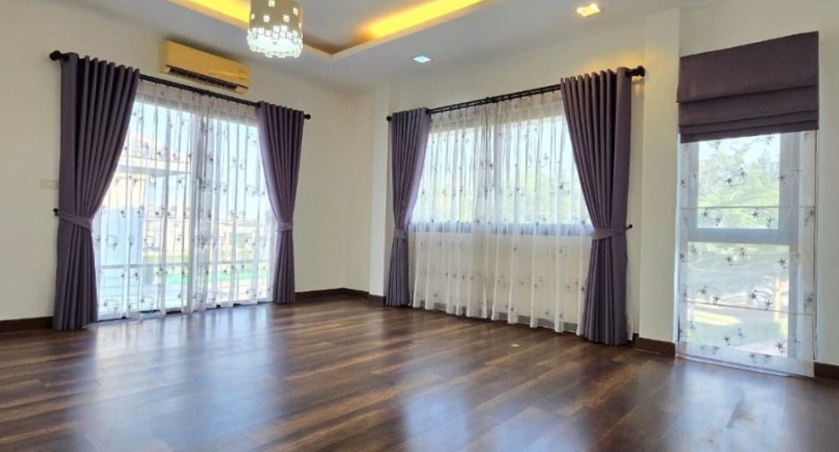 For sale 3 bedrooms house in Bang Lamung, Chonburi