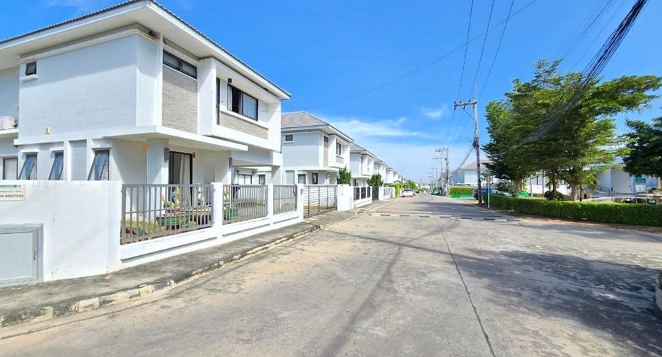 For sale 3 bedrooms house in Bang Lamung, Chonburi