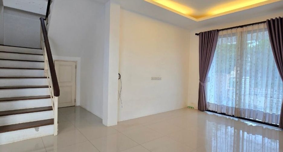 For sale 3 bedrooms house in Bang Lamung, Chonburi