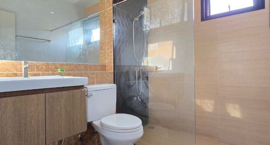 For sale 3 bedrooms house in Bang Lamung, Chonburi