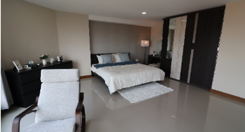 For sale 2 bedrooms condo in Sattahip, Chonburi