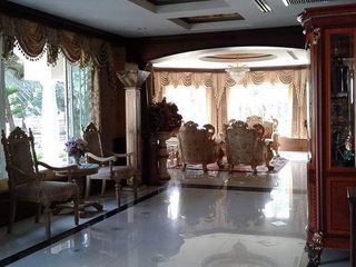 Haus zum Kauf mit 4 Zimmer in Phra Samut Chedi, Samut Prakan