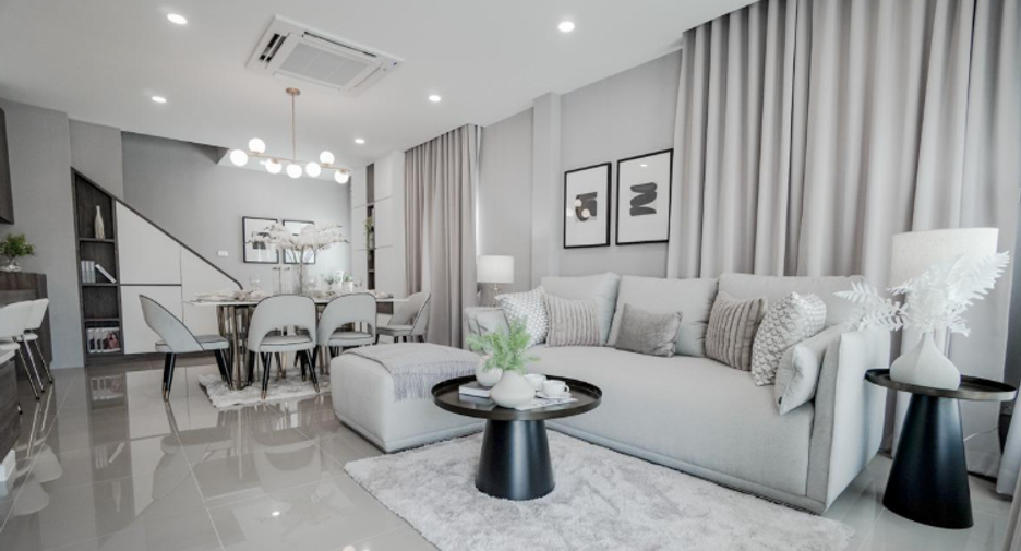 出售 4 卧室 独立屋 在 Bang Lamung, Chon Buri