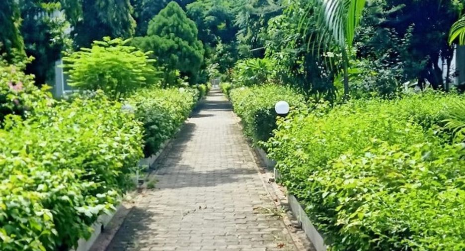For sale 3 bedrooms townhouse in Sattahip, Chonburi