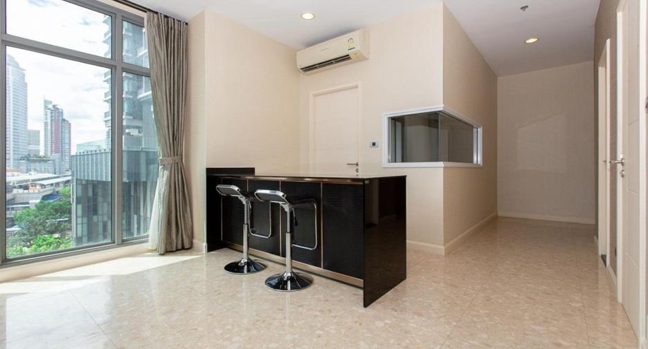 À louer 2 chambres condo à Khlong Toei, Bangkok