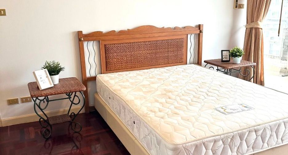 Wohnung zur Miete mit 3 Zimmer in Watthana, Bangkok