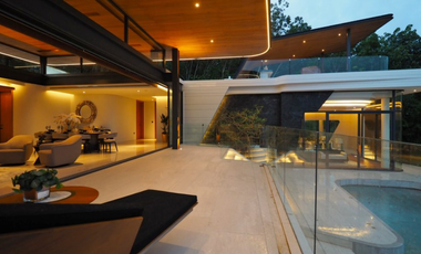 For sale 4 bedrooms villa in Thalang, Phuket