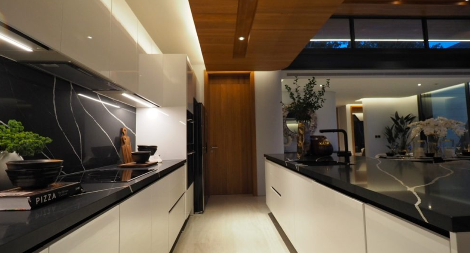 Villa zum Kauf mit 4 Zimmer in Thalang, Phuket