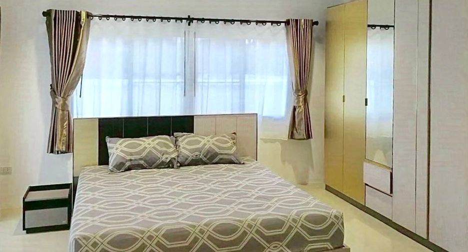 À louer 3 chambres maison à East Pattaya, Pattaya