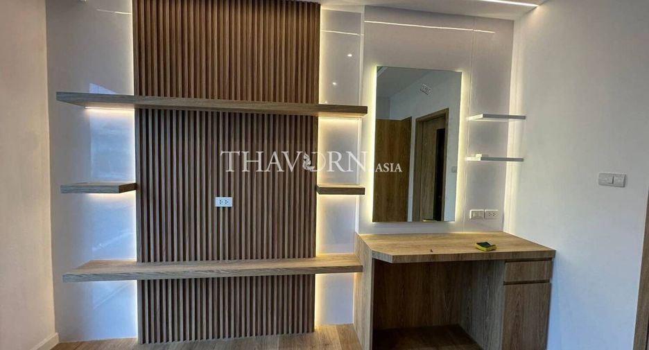 Casa en venta de 4 habitaciones en Bang Lamung, Chonburi
