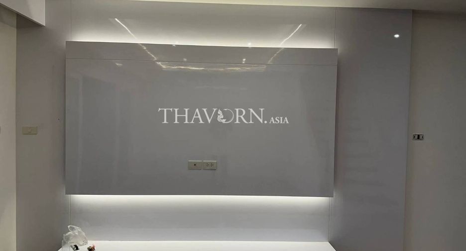 Casa en venta de 4 habitaciones en Bang Lamung, Chonburi