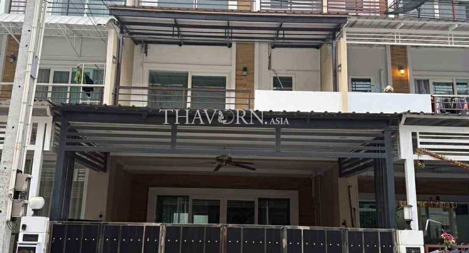Casa en venta de 4 habitaciones en Bang Lamung, Chonburi