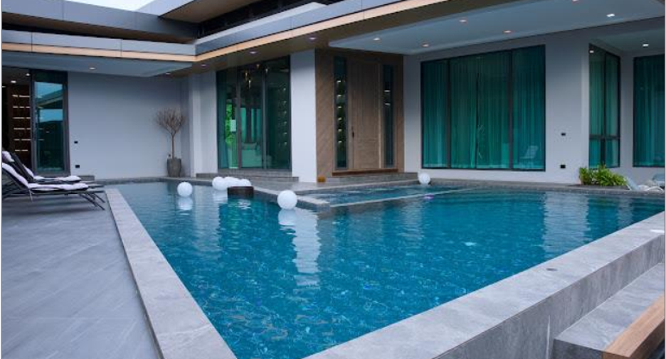 For sale 7 bedrooms house in Bang Lamung, Chonburi