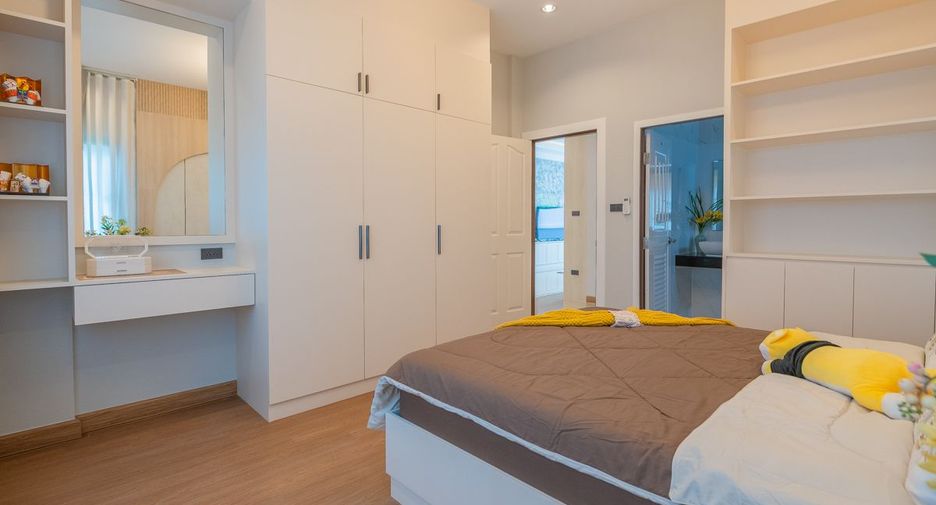 For sale 3 bedrooms house in East Pattaya, Pattaya