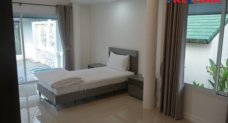 For rent 4 bedrooms house in Bang Lamung, Chonburi