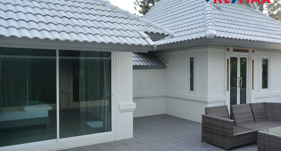 For rent 4 bedrooms house in Bang Lamung, Chonburi