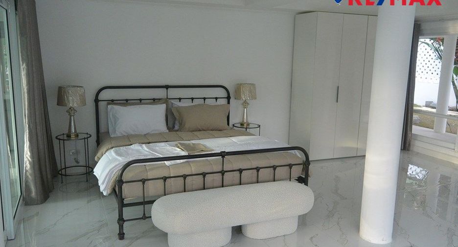 For rent 4 bedrooms house in Bang Lamung, Chonburi