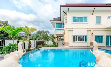 Villa en venta de 5 habitaciones en Huay Yai, Pattaya