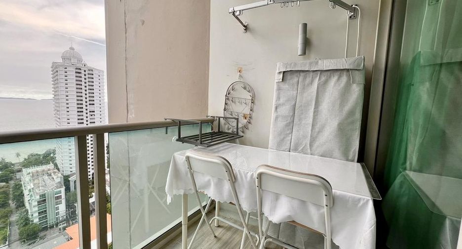 For sale 1 bed condo in Bang Lamung, Chonburi